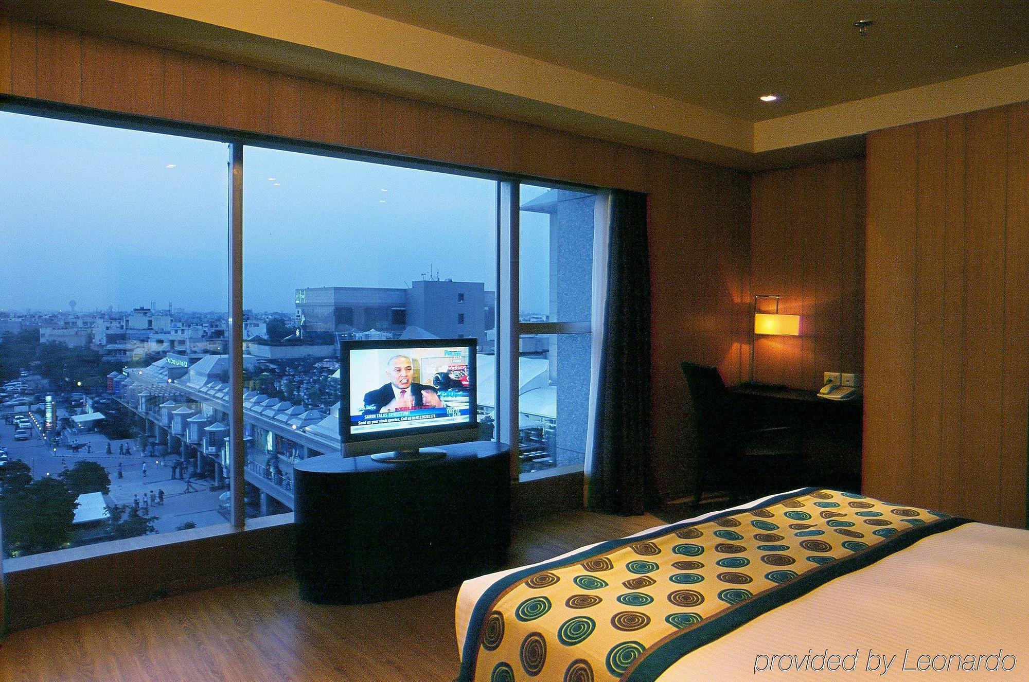 Svelte Delhi, A Member Of Radisson Individuals Hotell New Delhi Exteriör bild
