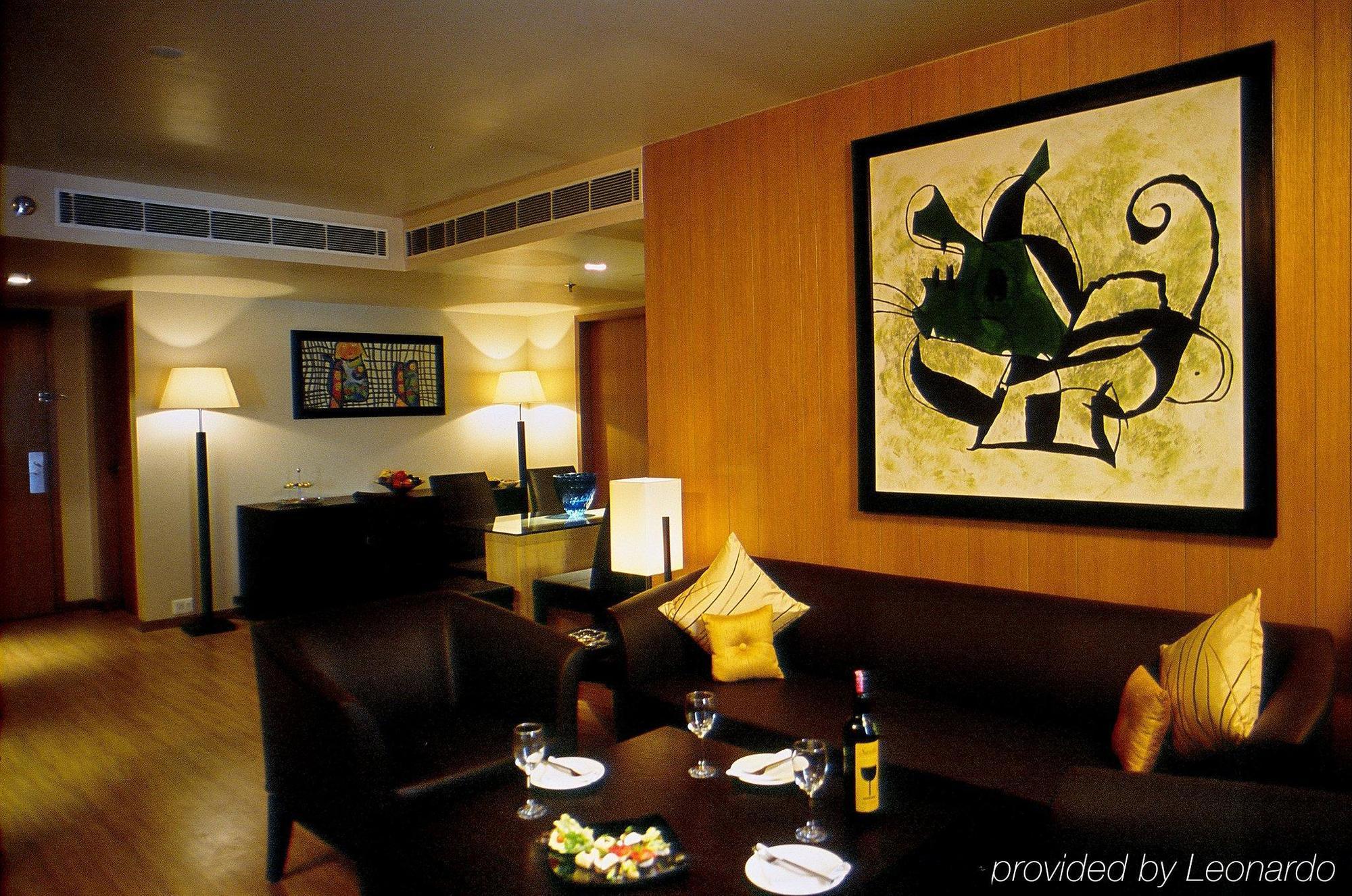 Svelte Delhi, A Member Of Radisson Individuals Hotell New Delhi Exteriör bild