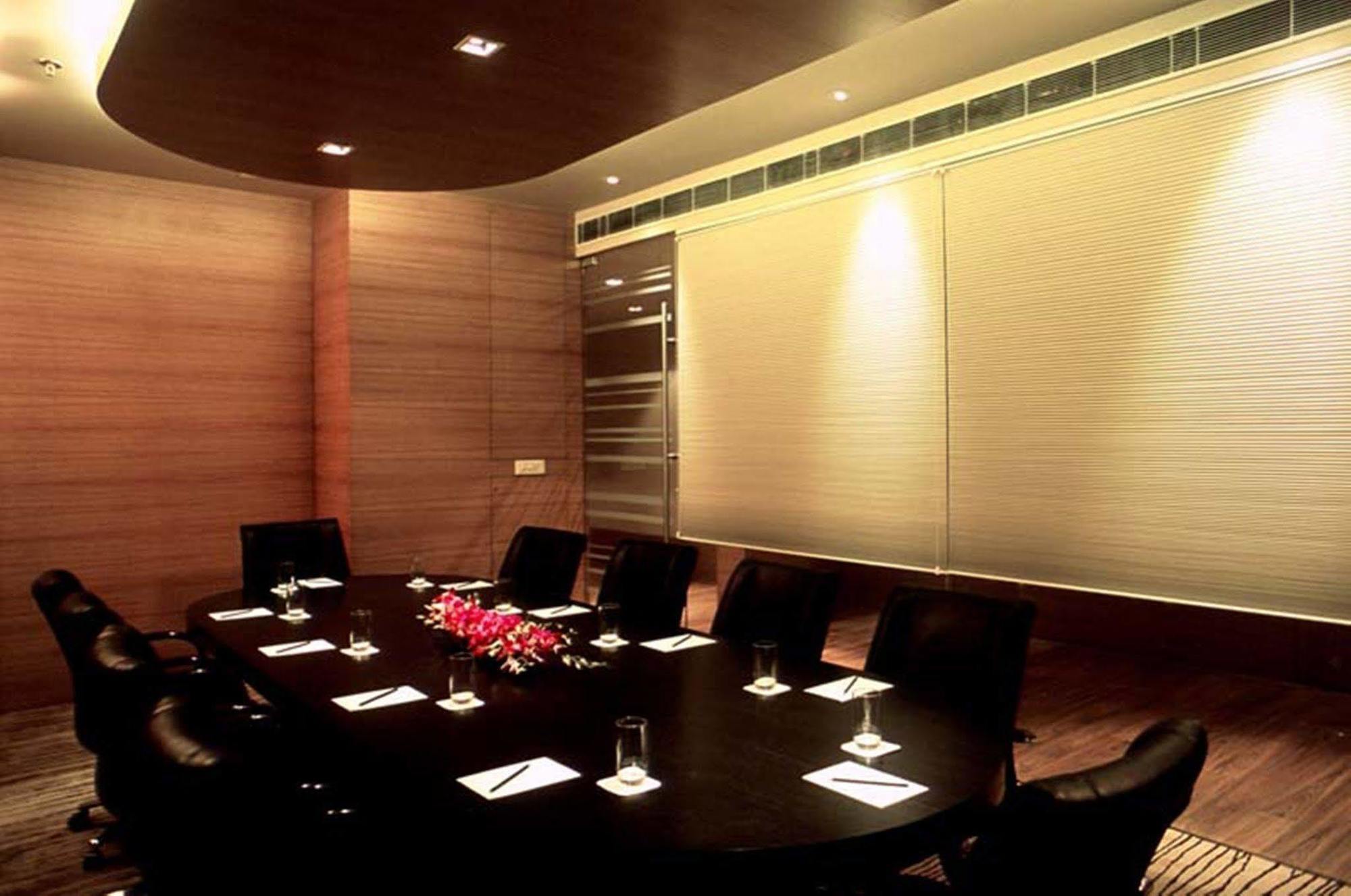 Svelte Delhi, A Member Of Radisson Individuals Hotell New Delhi Exteriör bild