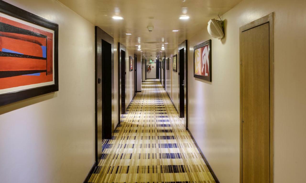 Svelte Delhi, A Member Of Radisson Individuals Hotell New Delhi Exteriör bild